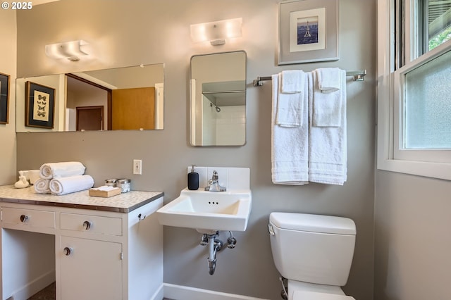 4645 NE 42nd Ave, Portland, OR 97218 - bathroom featuring toilet and a sink