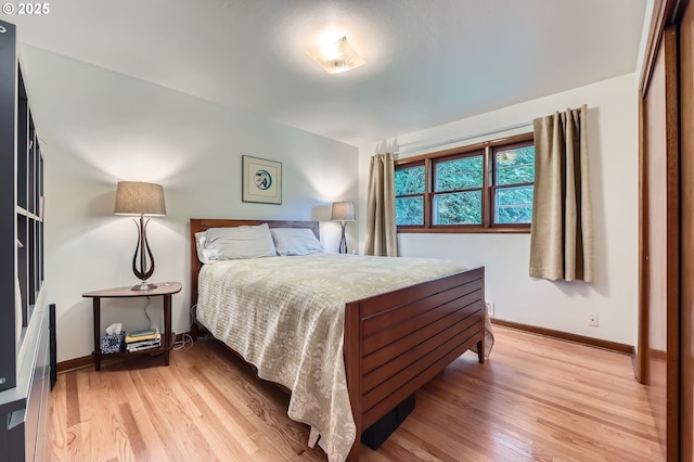 4645 NE 42nd Ave, Portland, OR 97218 - bedroom featuring light wood-style floors