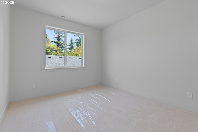 14196 SE Iseli Ln, Clackamas, OR 97015 - carpeted empty room featuring baseboards