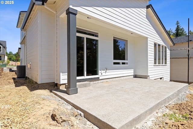 14196 SE Iseli Ln, Clackamas, OR 97015 - rear view of house featuring a patio area