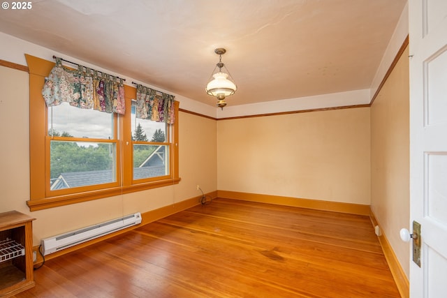 2822 Crocker Rd, Eugene, OR 97404 - unfurnished room with baseboard heating and light wood finished floors
