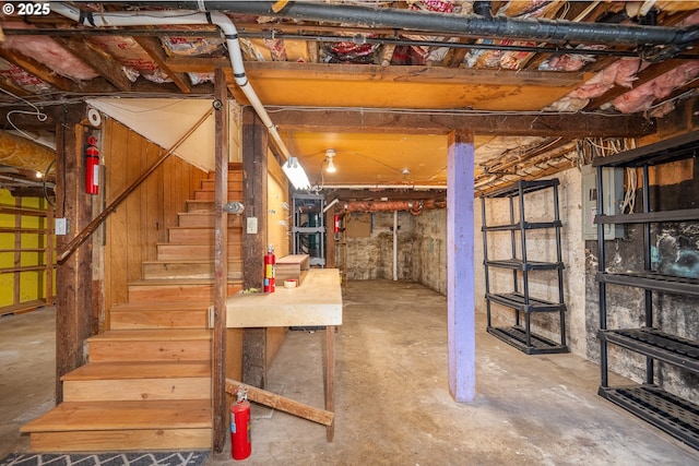 2822 Crocker Rd, Eugene, OR 97404 - unfinished basement with stairway
