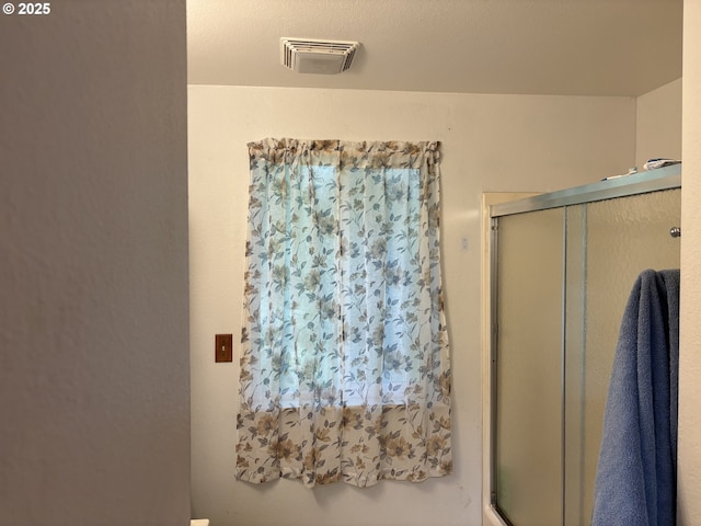 145 Donald Ter, Myrtle Creek, OR 97457 - full bathroom with an enclosed shower