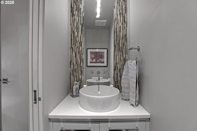 7100 SW Willowmere Dr, Portland, OR 97225 - bathroom featuring vanity