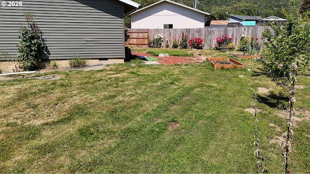 715 Penny Ln, Riddle, OR 97469 - view of yard with a vegetable garden