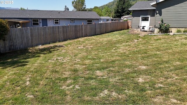 715 Penny Ln, Riddle, OR 97469 - view of yard featuring a mountain view