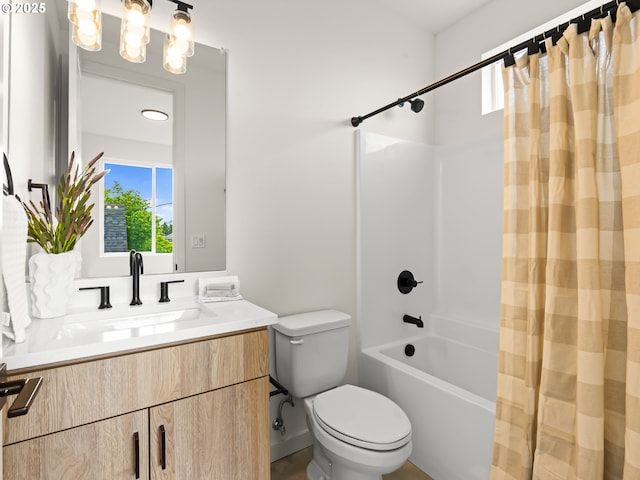 7040 N Leonard Ave, Portland, OR 97203 - full bathroom with healthy amount of natural light, shower / bath combination with curtain, vanity, and toilet
