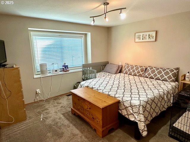 4120 NE 52nd St, Vancouver, WA 98661 - view of carpeted bedroom