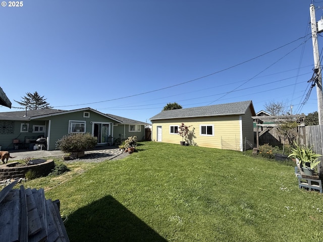 1206 Iris St, Brookings, OR 97415 - view of yard featuring an outbuilding and fence