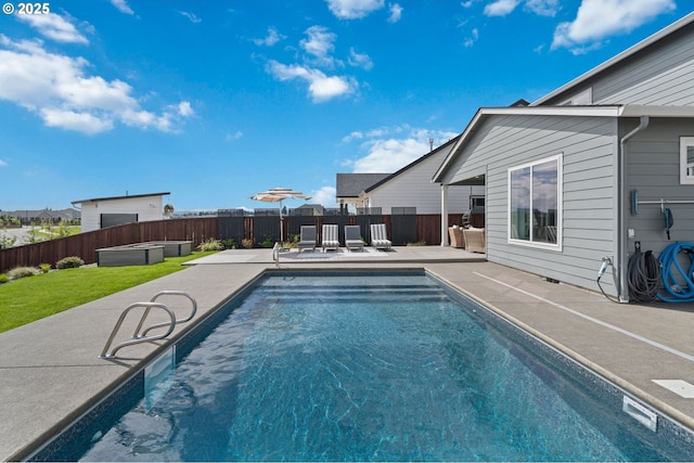 4815 S 12th Cir, Ridgefield, WA 98642 - view of swimming pool with a patio