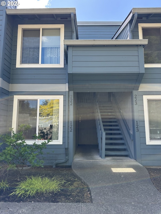 2330 SE Brookwood Ave Unit 222, Hillsboro, OR 97123 - view of front of home with a balcony and stairway