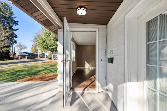 view of entrance to property