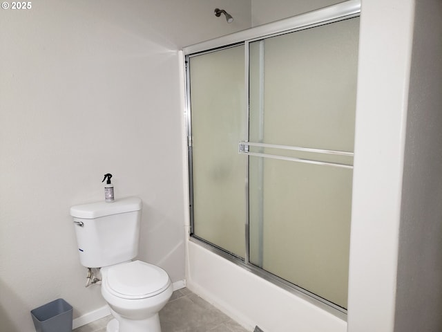 85287 Hemlock St, Florence, OR 97439 - full bathroom with tile patterned flooring and enclosed tub / shower combo