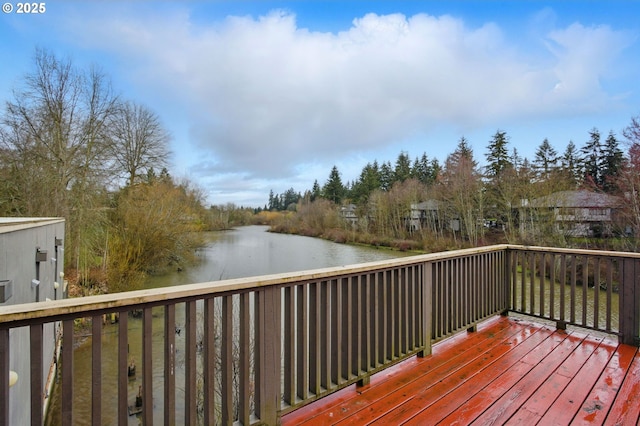 1571 NW Tanasbrook Ct, Beaverton, OR 97006 - deck with a water view