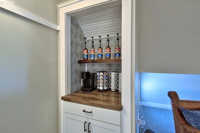 789 W Main St, Carlton, OR 97111 - view of bar area