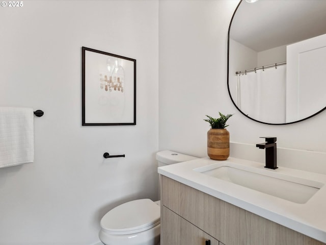 1534 N Schofield St, Portland, OR 97217 - bathroom featuring vanity and toilet