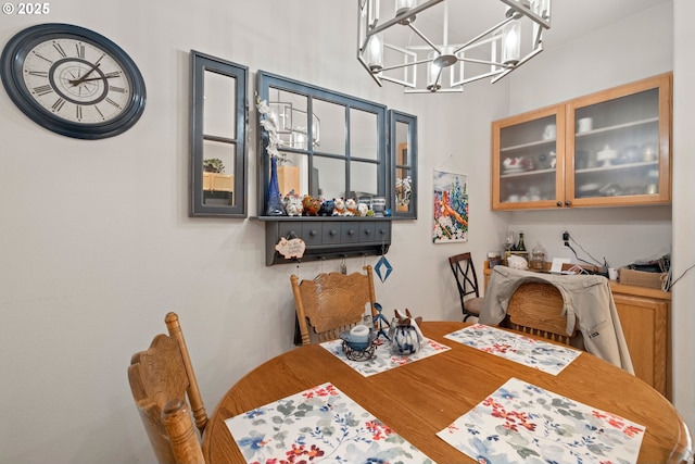 17019 SW Glen Park Ct, Beaverton, OR 97003 - dining space featuring a chandelier