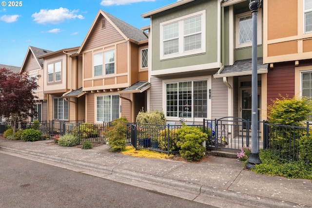 17019 SW Glen Park Ct, Beaverton, OR 97003 - townhome / multi-family property with stucco siding