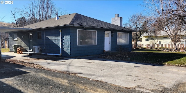 view of front of home