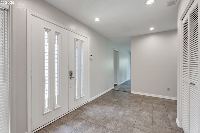 8085 SW Fairway Dr, Wilsonville, OR 97070 - foyer entrance with plenty of natural light and recessed lighting