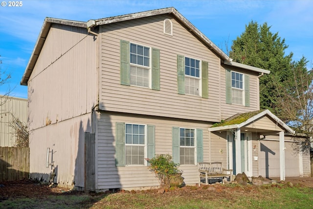 view of front of property