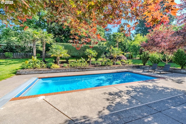 32153 SE Bluff Rd, Gresham, OR 97080 - view of pool with a patio area
