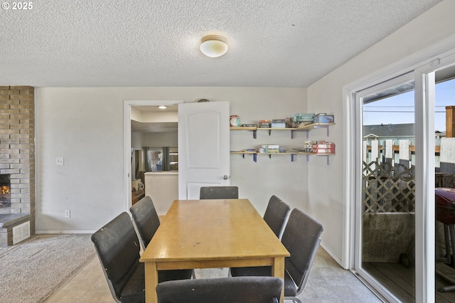 534 N 11th St, Saint Helens, OR 97051 - dining area featuring a textured ceiling