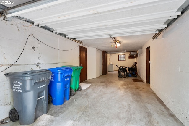 6040 SE 32nd Ave, Portland, OR 97202 - view of garage
