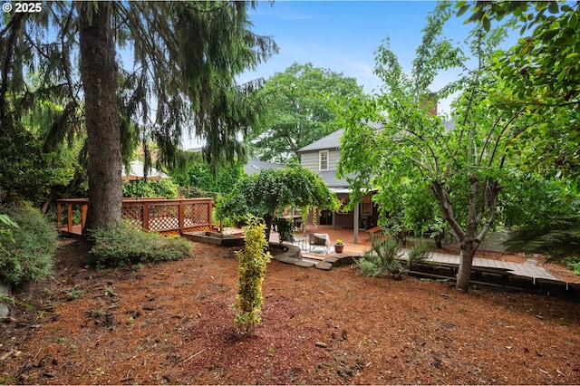 6040 SE 32nd Ave, Portland, OR 97202 - view of yard featuring a deck