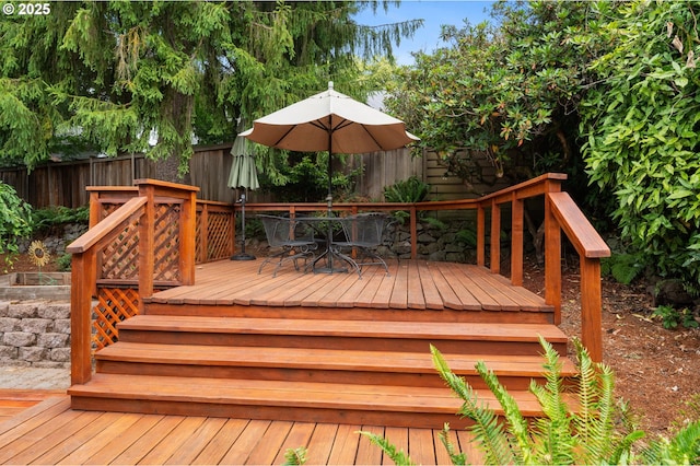 6040 SE 32nd Ave, Portland, OR 97202 - deck with outdoor dining area
