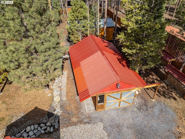 aerial view of property and surrounding area