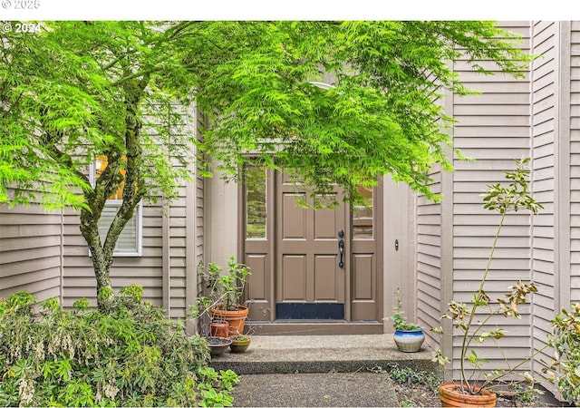 view of doorway to property