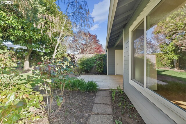 10915 SW Meadowbrook Dr Unit 22, Portland, OR 97224 - view of yard featuring a deck