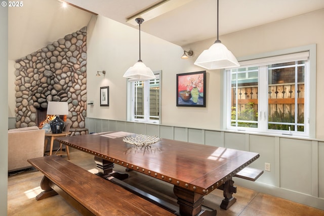 8917 Spindrift Ln, Manzanita, OR 97130 - dining space with vaulted ceiling
