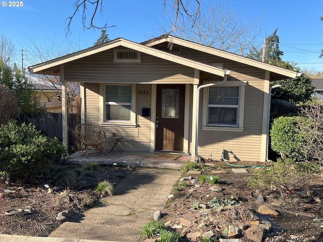 view of front facade featuring covered porch