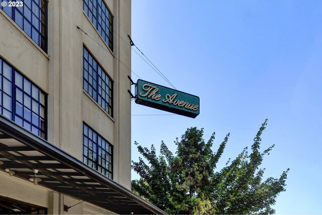 1400 NW Irving St Unit 618, Portland, OR 97209 - exterior view