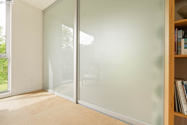 435 N Shaver St, Portland, OR 97227 - bathroom with healthy amount of natural light and baseboards