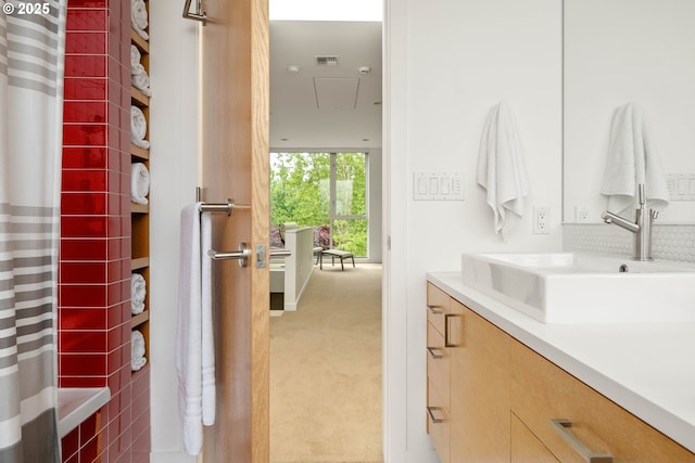 435 N Shaver St, Portland, OR 97227 - bathroom featuring vanity and a shower with shower curtain