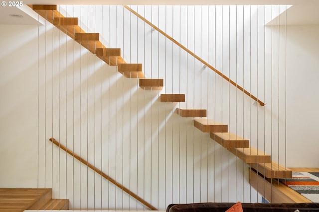 435 N Shaver St, Portland, OR 97227 - view of stairs