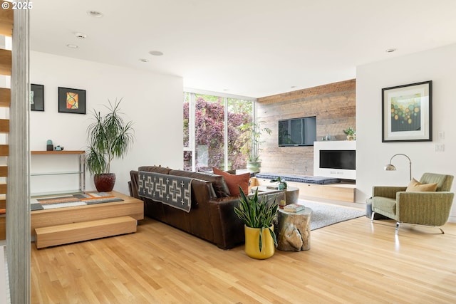 435 N Shaver St, Portland, OR 97227 - living area featuring wood finished floors and recessed lighting