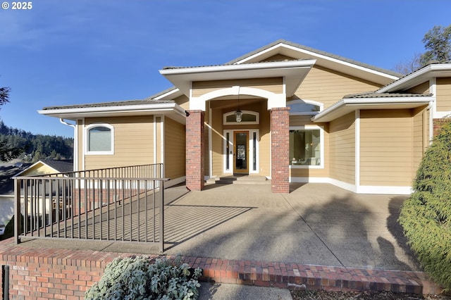2915 Chandler Ave, Eugene, OR 97403 - view of front facade featuring brick siding