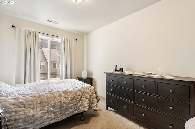 2833 NE Stapleton Rd, Vancouver, WA 98661 - bedroom featuring light carpet