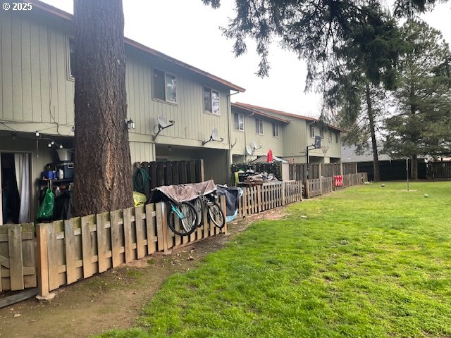 view of yard with fence