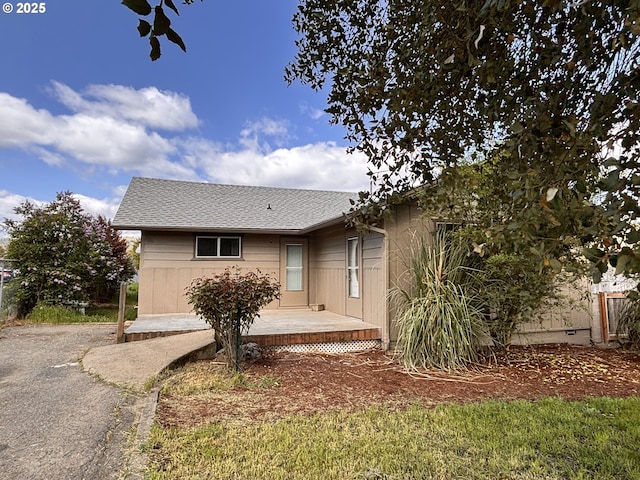 view of front of home