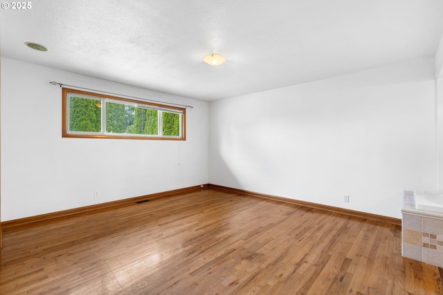 1897 Chelan St, Keizer, OR 97303 - unfurnished room featuring light wood-style flooring and baseboards