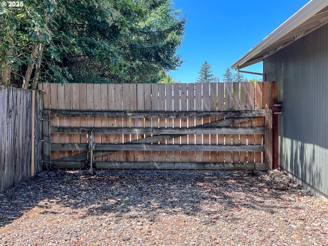 2380 NE Rene Ave, Gresham, OR 97030 - view of gate