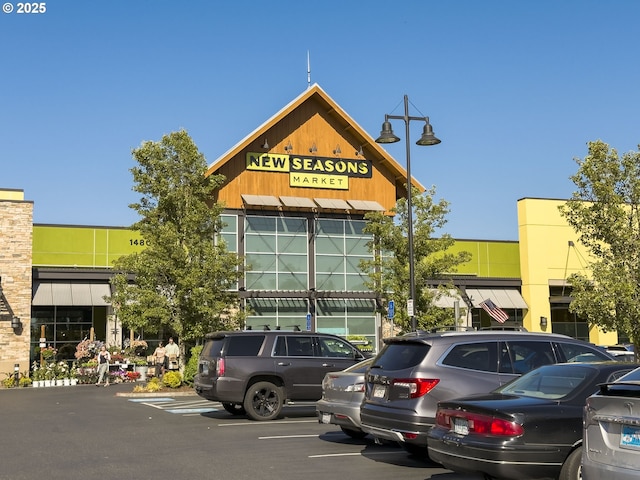 12453 SW Sheldrake Way, Beaverton, OR 97007 - view of commercial location with uncovered parking