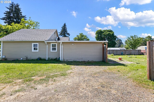 32791 E Lincoln Way, Coburg, OR 97408 - rear view of property with a shingled roof