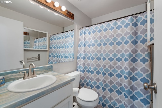 790 SE Robin Way, Gresham, OR 97080 - full bath with vanity and toilet