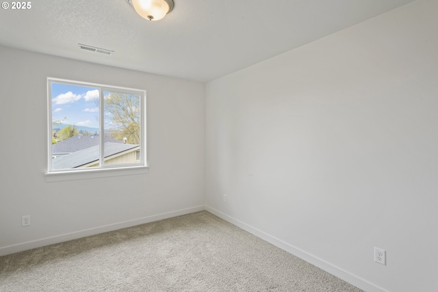 469 N 35th, Springfield, OR 97478 - unfurnished room featuring baseboards and carpet floors